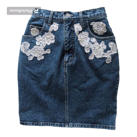 VINTAGE Guess High Waisted Short Denim Skirt (27) 90's Beaded & Lace Accents - Picture 1 of 7